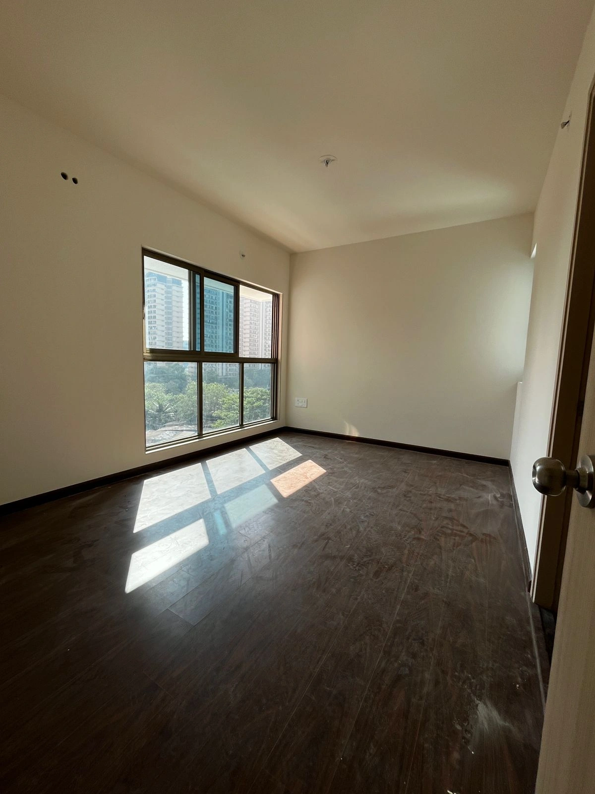 2 BHK Flat for Rent in Lodha raj Infinia, Malad West